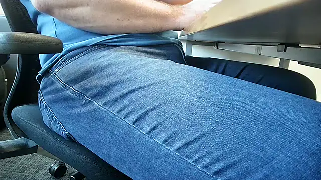 69bezfleku online show from October 20, 2025, 6:25 am