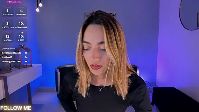 Snapshot of MelissaMoore_ chatting on February 1, 2026, 2:43 am MelissaMoore online show from February 1, 2026, 2:43 am