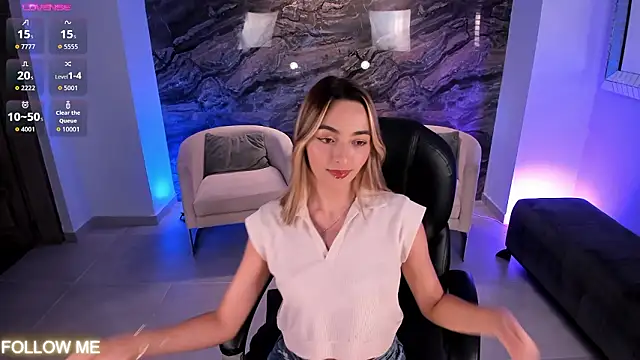 Snapshot of MelissaMoore_ chatting on February 12, 2026, 2:28 am MelissaMoore online show from February 12, 2026, 2:28 am