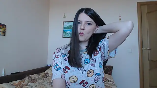Snapshot of SugarTati chatting on June 7, 2026, 1:15 pm SugarTati online show from June 7, 2026, 1:15 pm
