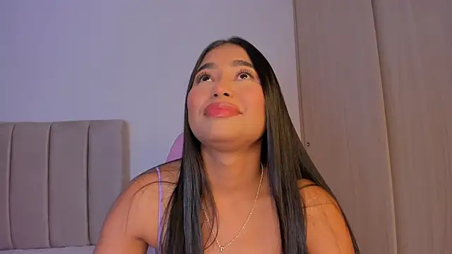 Snapshot of isa_bunny chatting on October 11, 2025, 11:36 pm isa bunny online show from October 11, 2025, 11:36 pm