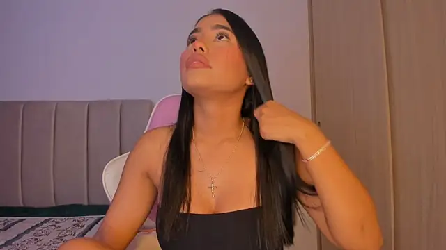 isa bunny online show from November 19, 2025, 2:55 am