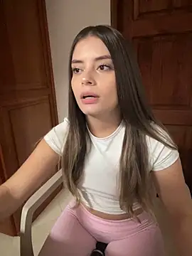 Miss valeriaa online show from February 7, 2025, 9:26 pm