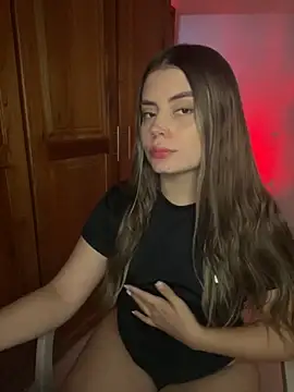 Miss valeriaa online show from October 10, 2025, 12:04 pm