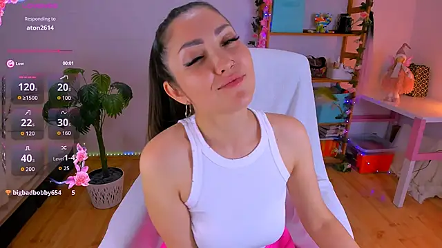 Teylor Fly online show from June 1, 2026, 3:47 pm