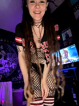 Snapshot of BlaizeyBBy chatting on December 21, 2025, 9:49 am BlaizeyBBy online show from December 21, 2025, 9:49 am