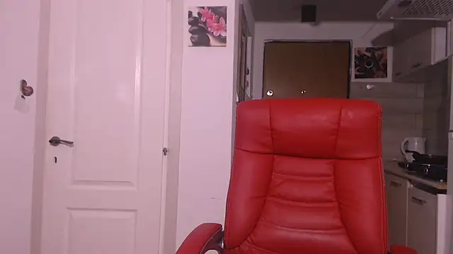 simyhvn online show from October 16, 2025, 4:35 am