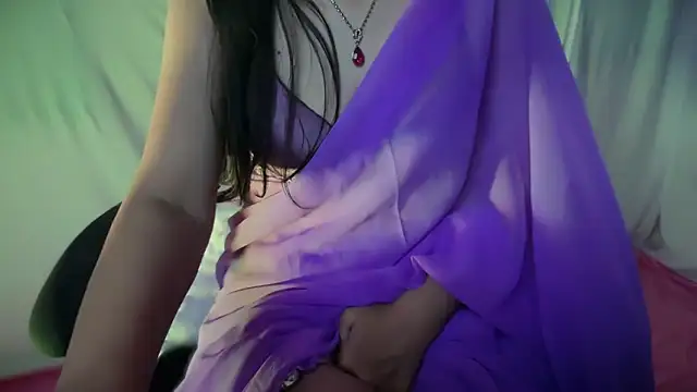 Snapshot of Queen_Angelena chatting on September 25, 2025, 6:22 pm Queen Angelena online show from September 25, 2025, 6:22 pm