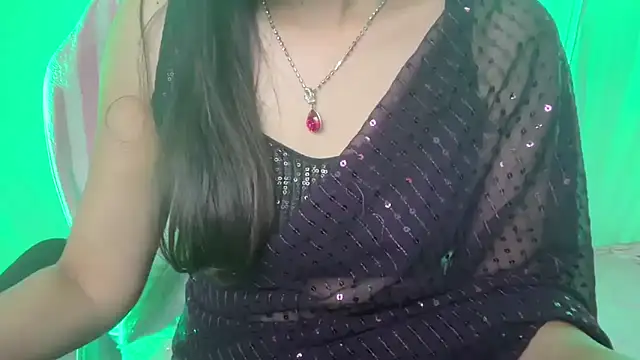 Snapshot of Queen_Angelena chatting on October 30, 2025, 6:19 pm Queen Angelena online show from October 30, 2025, 6:19 pm