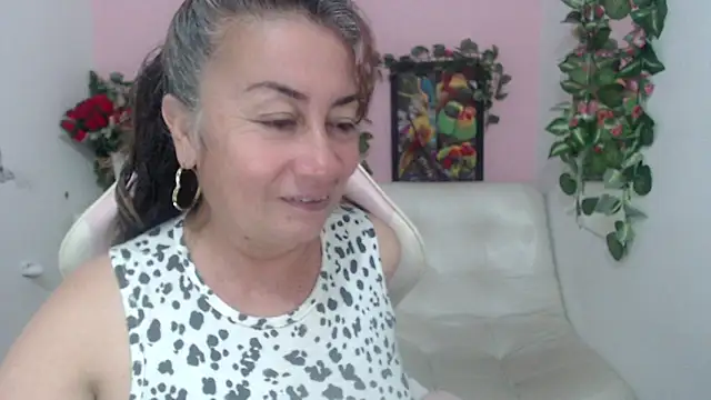 stepmother 105 online show from September 26, 2025, 4:55 pm