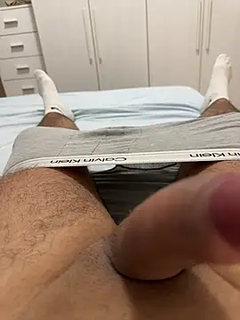 luca0400 online show from July 16, 2026, 3:18 pm