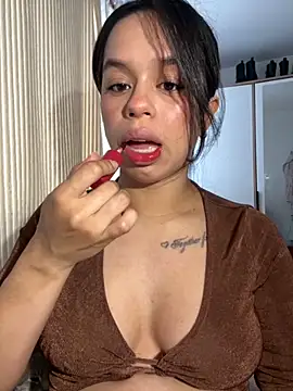 Snapshot of xlovelygirlx chatting on October 12, 2025, 2:49 pm xlovelygirlx online show from October 12, 2025, 2:49 pm