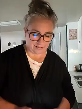 Canadian BBW online show from June 24, 2026, 12:48 pm