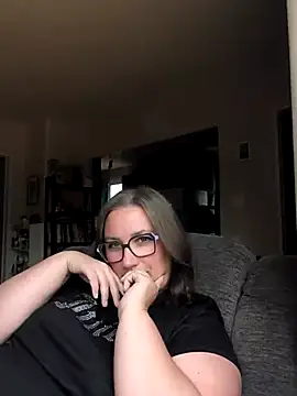 Canadian BBW online show from July 31, 2026, 9:14 pm