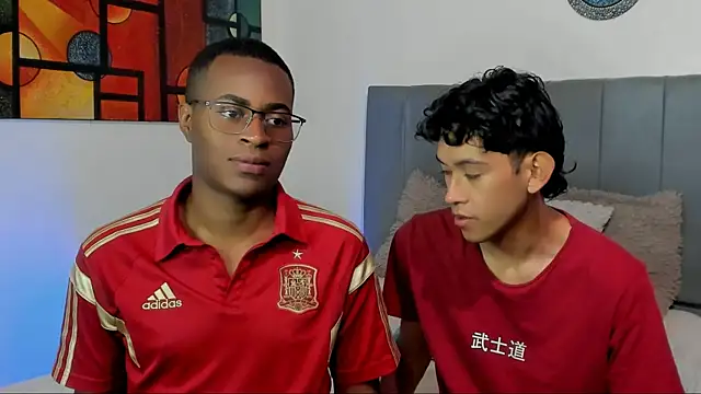 Snapshot of CrissBrownxxx chatting on December 23, 2025, 4:32 am CrissBrownxxx online show from December 23, 2025, 4:32 am