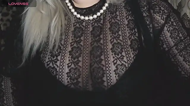 Nimphotease online show from March 22, 2026, 8:40 am