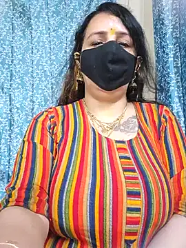 cute-tanvi online show from January 17, 2025, 4:39 am