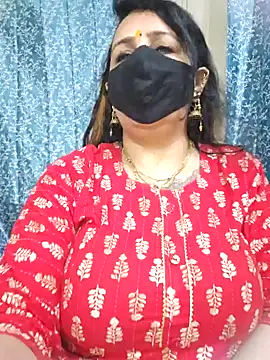 cute-tanvi online show from January 18, 2025, 1:30 am