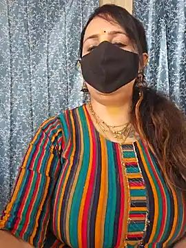 cute-tanvi online show from January 20, 2025, 4:21 am