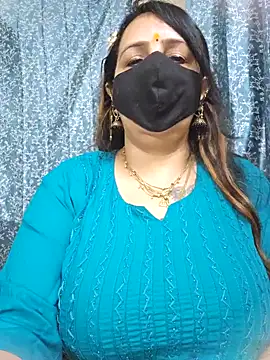 cute-tanvi online show from January 31, 2025, 1:54 am