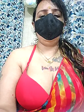 cute-tanvi online show from October 6, 2025, 12:30 am