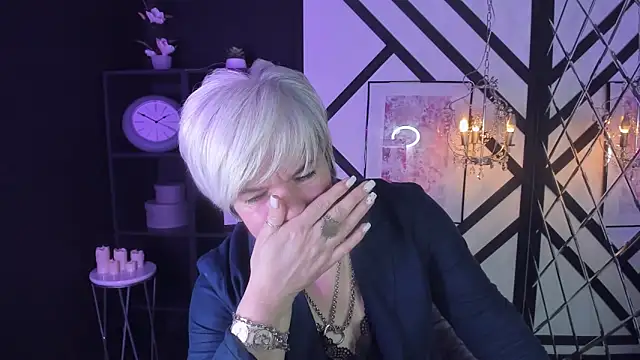 Snapshot of CarmenSoft chatting on January 19, 2025, 3:29 am CarmenSoft online show from January 19, 2025, 3:29 am