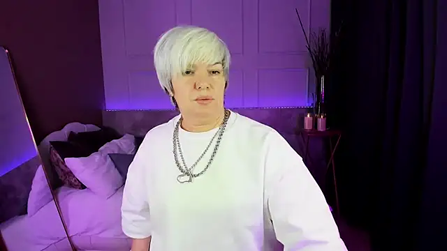 Snapshot of CarmenSoft chatting on January 20, 2025, 9:11 pm CarmenSoft online show from January 20, 2025, 9:11 pm