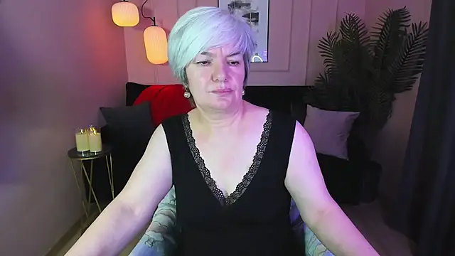 Snapshot of CarmenSoft chatting on February 9, 2025, 12:06 am CarmenSoft online show from February 9, 2025, 12:06 am