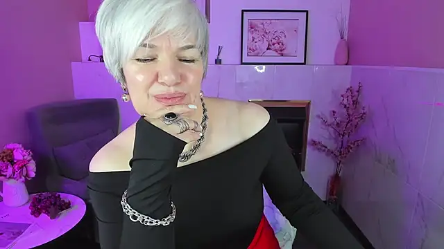 Snapshot of CarmenSoft chatting on March 5, 2025, 5:07 am CarmenSoft online show from March 5, 2025, 5:07 am