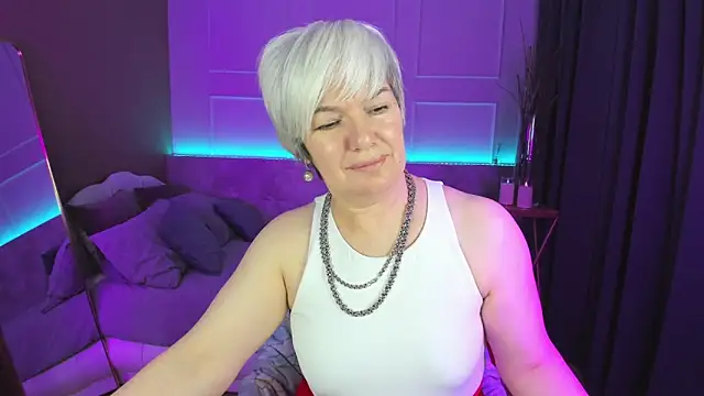 Snapshot of CarmenSoft chatting on March 15, 2025, 11:39 pm CarmenSoft online show from March 15, 2025, 11:39 pm