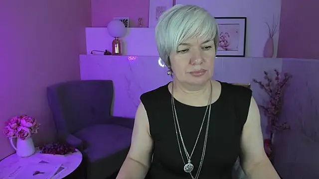 Snapshot of CarmenSoft chatting on March 18, 2025, 12:16 am CarmenSoft online show from March 18, 2025, 12:16 am