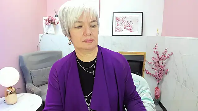 Snapshot of CarmenSoft chatting on September 21, 2025, 8:54 pm CarmenSoft online show from September 21, 2025, 8:54 pm