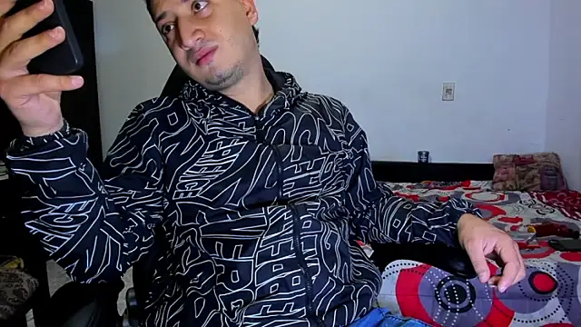 ares sexxx online show from April 5, 2026, 9:34 pm