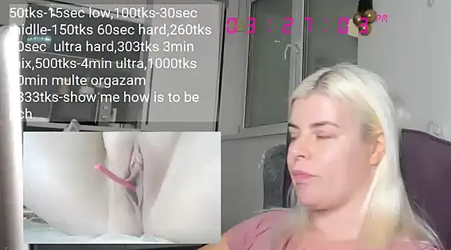 queenofthenighttt online show from December 6, 2024, 2:28 pm