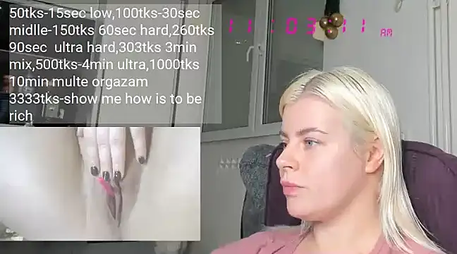 Snapshot of queenofthenighttt chatting on December 26, 2024, 10:05 am queenofthenighttt online show from December 26, 2024, 10:05 am