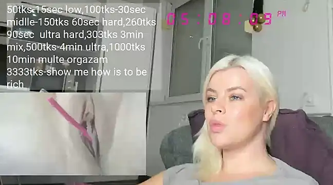 Snapshot of queenofthenighttt chatting on December 29, 2024, 4:08 pm queenofthenighttt online show from December 29, 2024, 4:08 pm