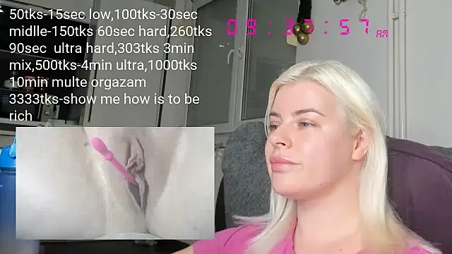 Snapshot of queenofthenighttt chatting on February 1, 2025, 8:39 am queenofthenighttt online show from February 1, 2025, 8:39 am