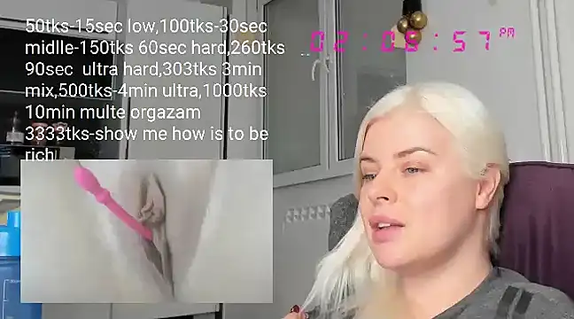 Snapshot of queenofthenighttt chatting on February 26, 2025, 1:08 pm queenofthenighttt online show from February 26, 2025, 1:08 pm