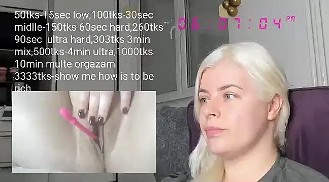 Snapshot of queenofthenighttt chatting on February 26, 2025, 5:07 pm queenofthenighttt online show from February 26, 2025, 5:07 pm