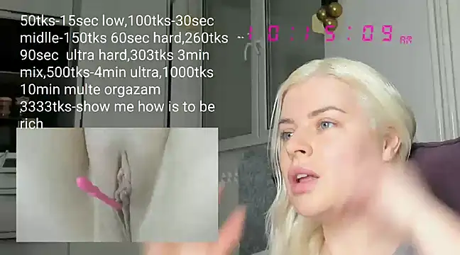 Snapshot of queenofthenighttt chatting on February 28, 2025, 9:15 am queenofthenighttt online show from February 28, 2025, 9:15 am