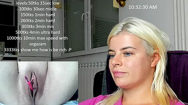 Snapshot of queenofthenighttt chatting on October 29, 2025, 9:33 am queenofthenighttt online show from October 29, 2025, 9:33 am