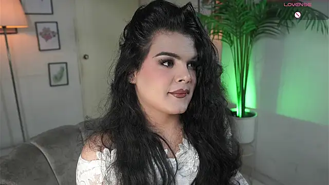 artechloe online show from October 15, 2025, 11:49 pm