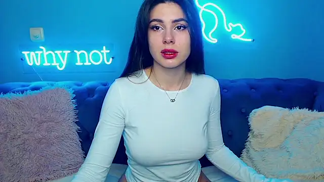 ViollinaLove online show from March 22, 2025, 5:39 am