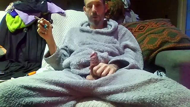 207RCCam online show from November 23, 2025, 6:46 am