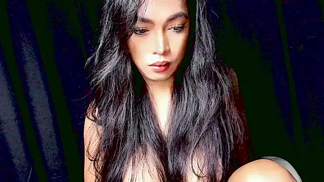 XXsexylongcockXX online show from May 19, 2026, 1:56 am