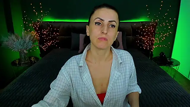 Rebecca Diamond online show from January 29, 2025, 12:45 pm