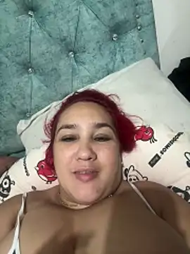 Snapshot of Eva_MilfF chatting on February 1, 2026, 3:38 am Eva MilfF online show from February 1, 2026, 3:38 am