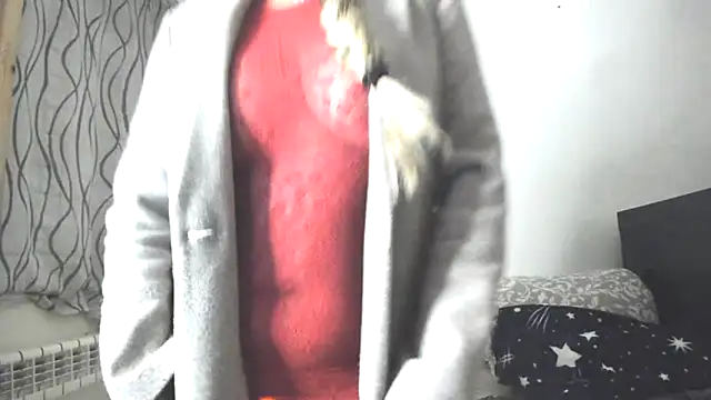 Snapshot of CristalDivine chatting on March 21, 2026, 6:07 am CristalDivine online show from March 21, 2026, 6:07 am