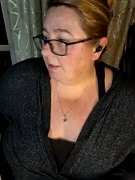 Iceprincess2bad4u online show from February 24, 2026, 6:06 pm