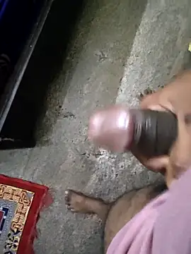 rameshmry1 online show from February 25, 2026, 10:41 pm